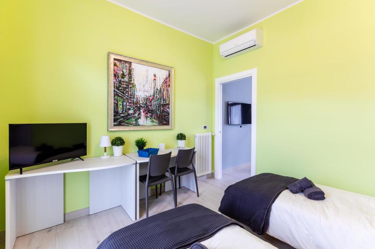 Hostly - Art & Color Rome Midtown - 3Br 2Ba Appartement Buitenkant foto
